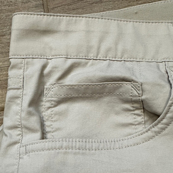 Faherty Reserve Light Sand Movement Pants 34x30 - Picture 7 of 14